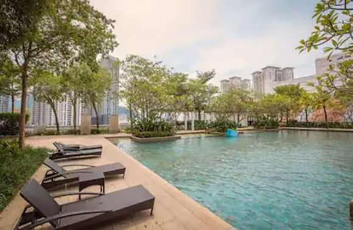 Wow Strait Quay Luxury Suite Room Tanjung Tokong Ngoại thất bức ảnh